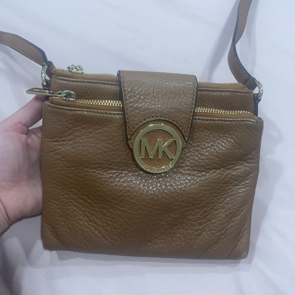 Tan pebbled leather Michael Kors Crossbody bag